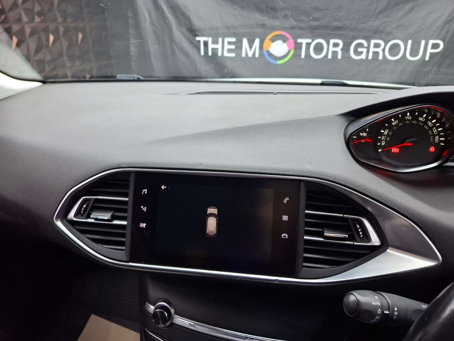 Used Peugeot 308 2018 for sale - 76948209: Photo 23