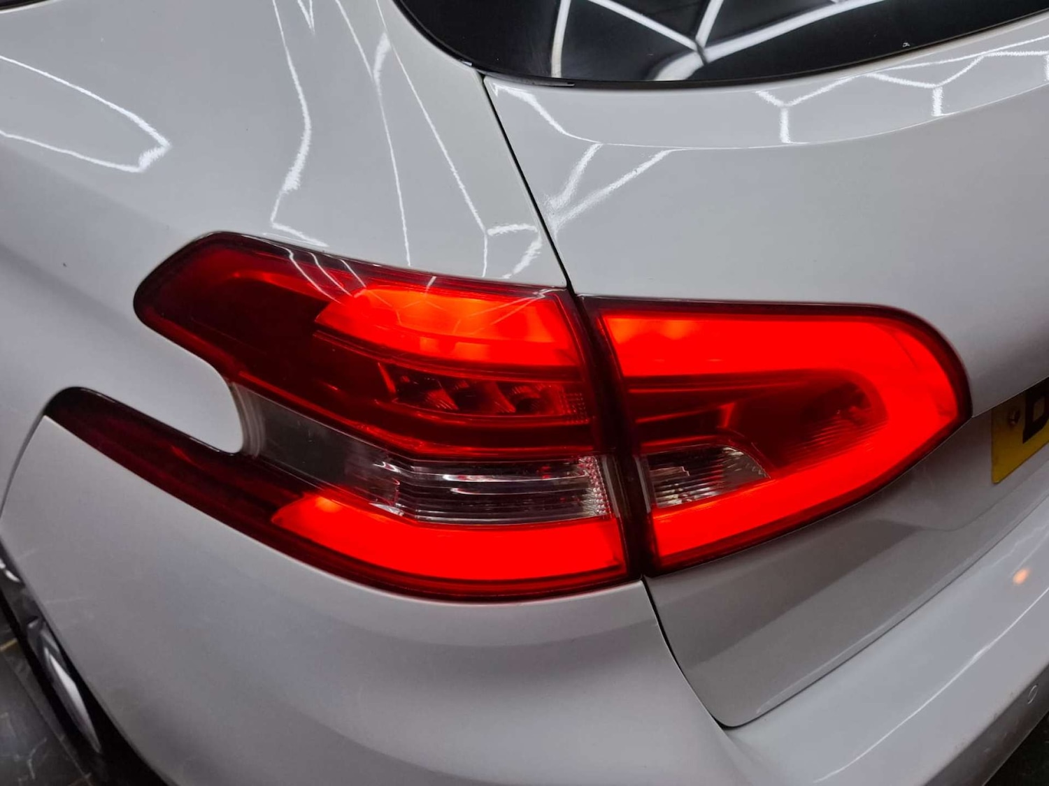 Used Peugeot 308 2018 for sale - 76948209: Photo 32