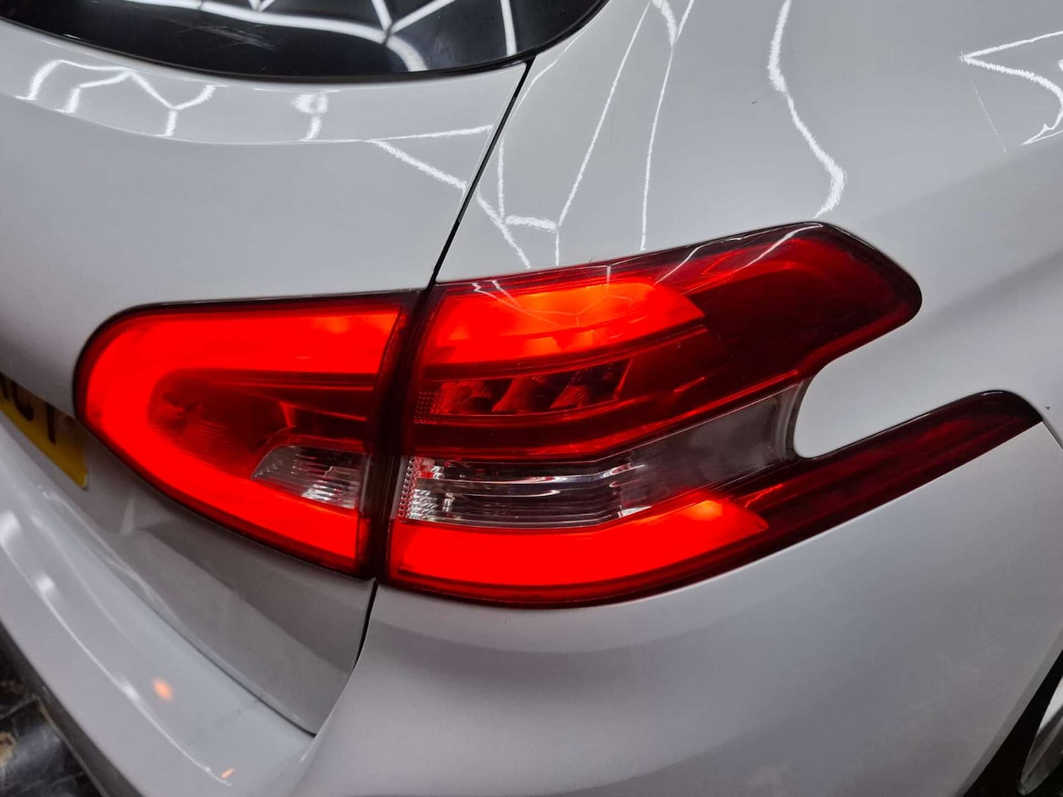 Used Peugeot 308 2018 for sale - 76948209: Photo 33