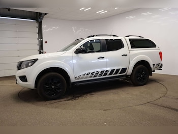 Used Nissan Navara 2020 for sale - 77837292: Photo