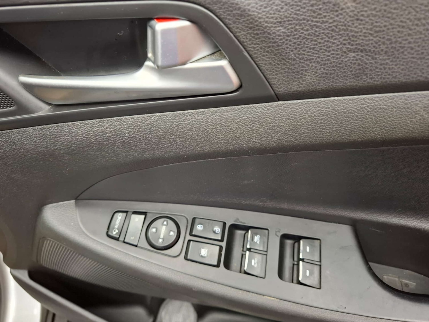 Used Hyundai TUCSON 2019 for sale - 76921321: Photo 42