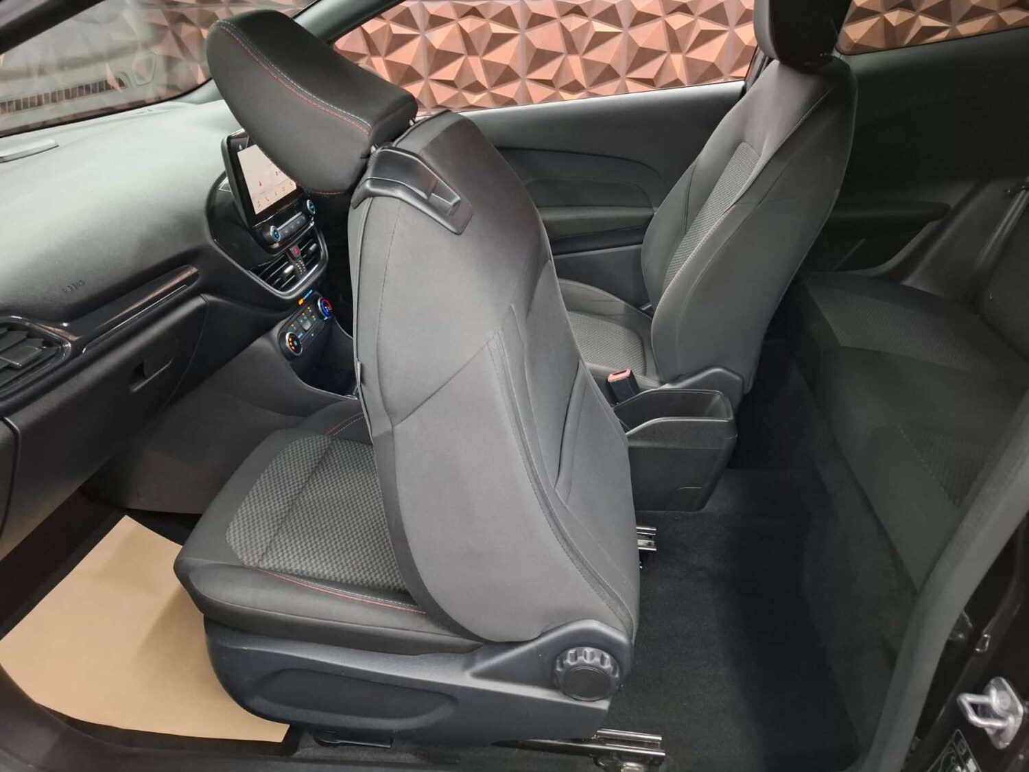 Used Ford Fiesta 2019 for sale - 76921508: Photo 26