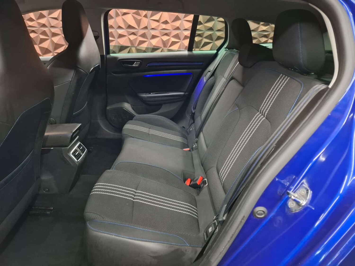 Used Renault Megane 2017 for sale - 77903107: Photo 14