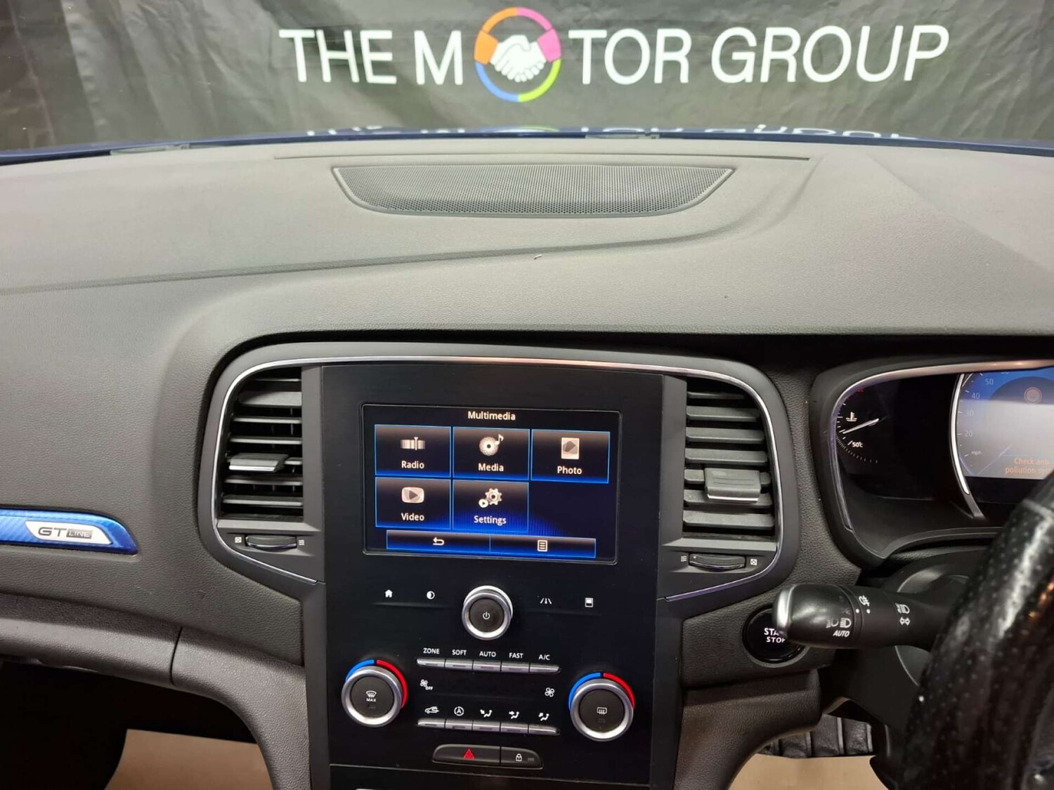 Used Renault Megane 2017 for sale - 77903107: Photo 24