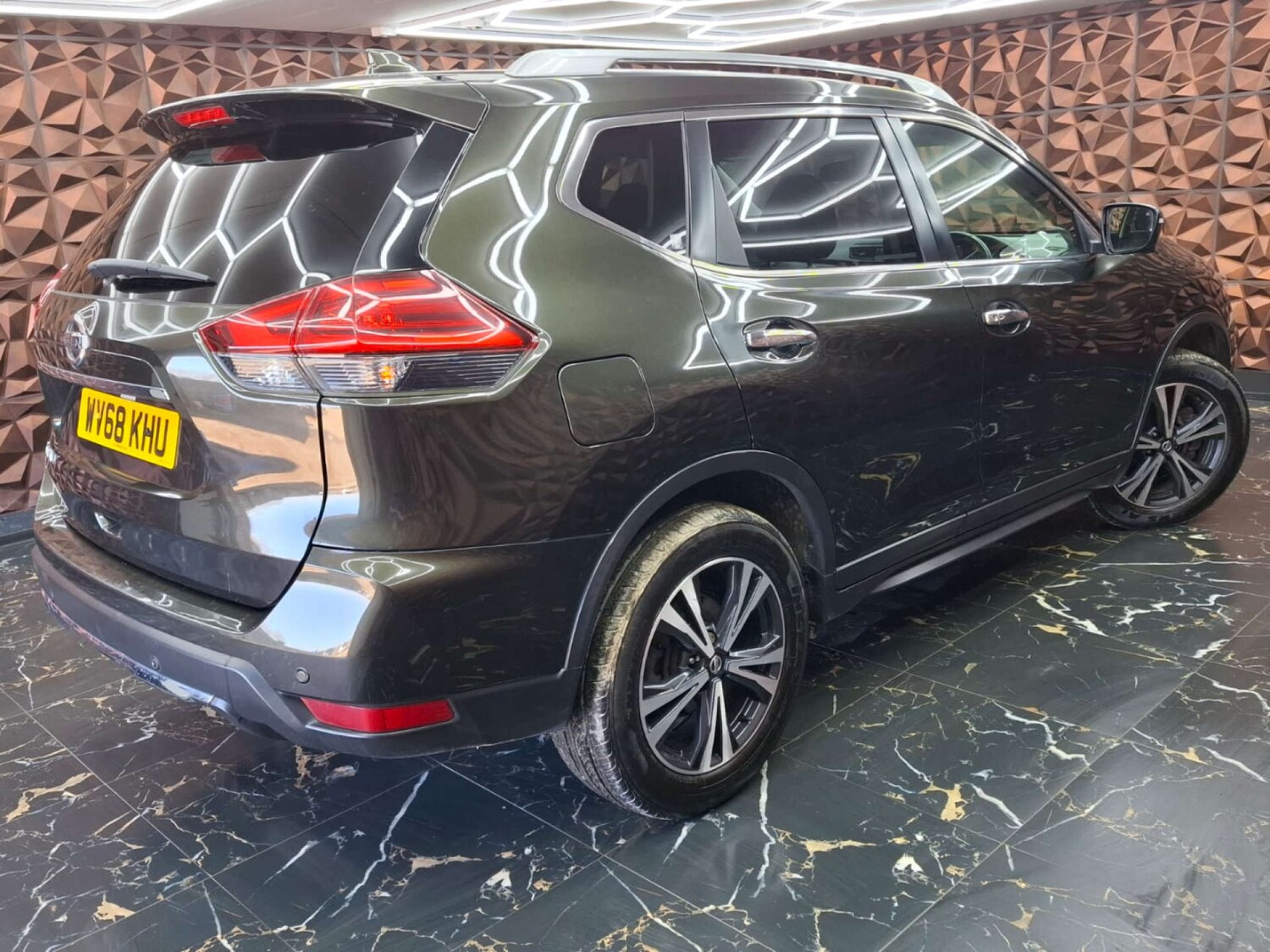 Used Nissan X-Trail 2018 for sale - 76921327: Photo 17