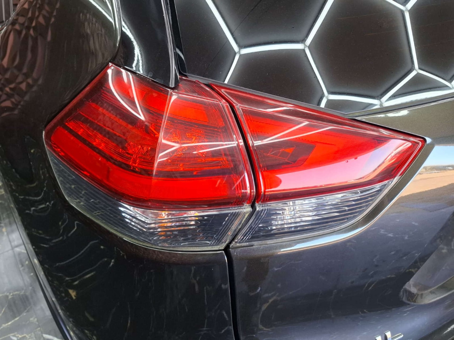 Used Nissan X-Trail 2018 for sale - 76921327: Photo 19