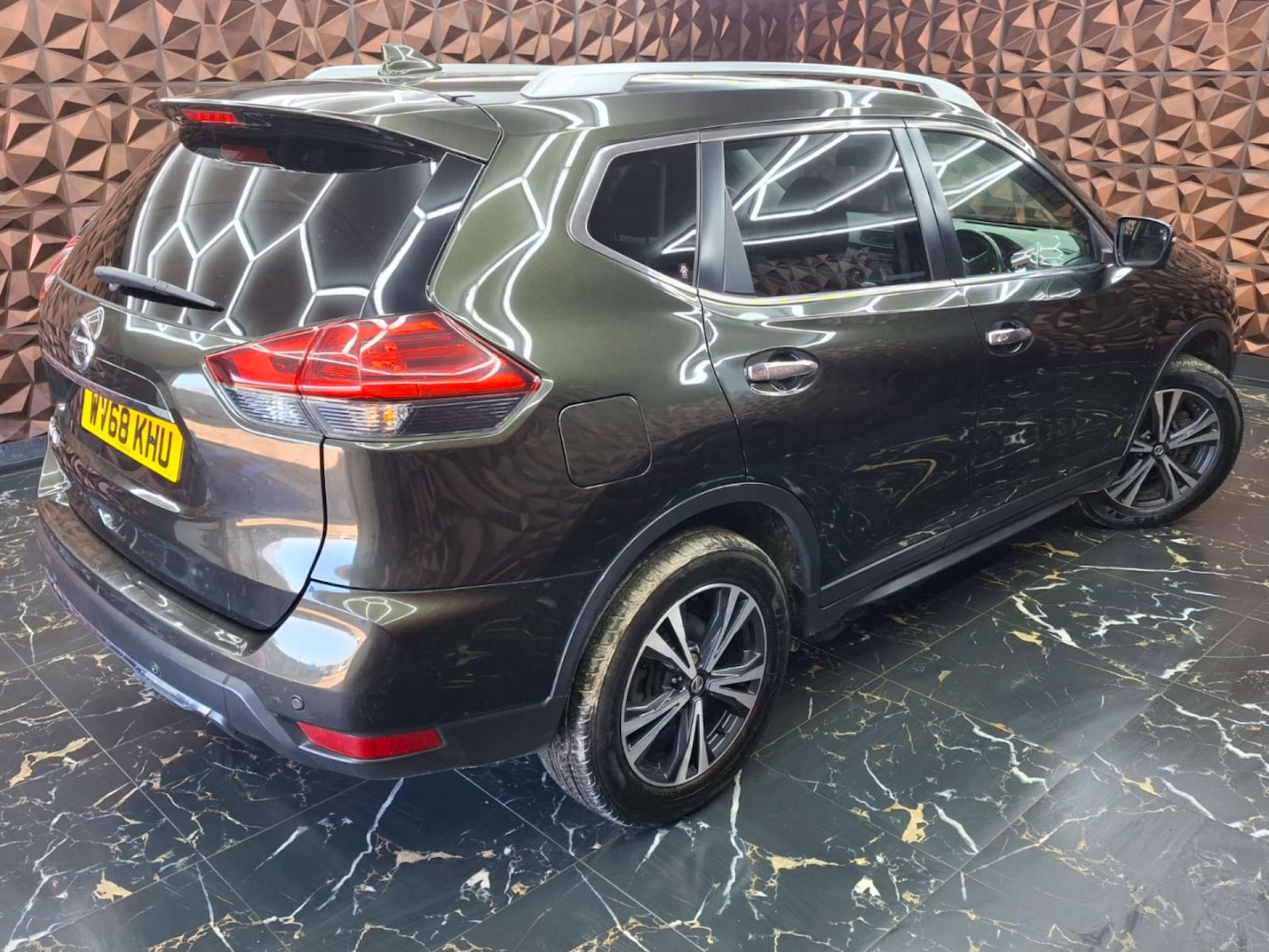 Used Nissan X-Trail 2018 for sale - 76921327: Photo 30