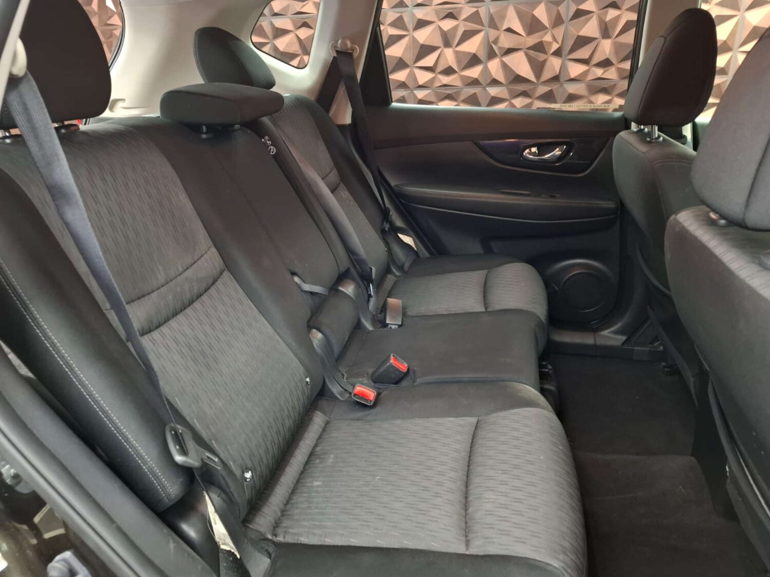 Used Nissan X-Trail 2018 for sale - 76921327: Photo 38