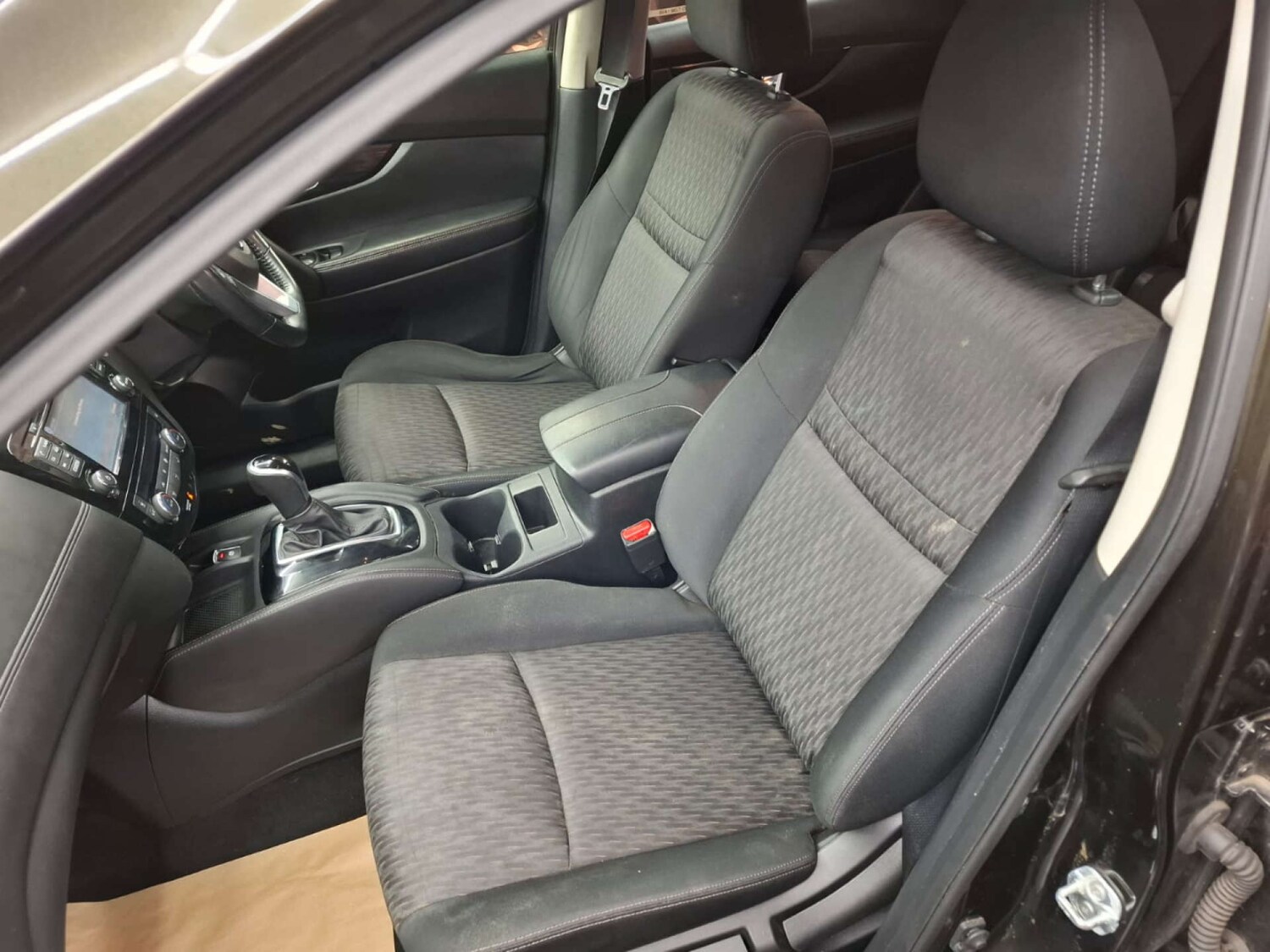 Used Nissan X-Trail 2018 for sale - 76921327: Photo 43