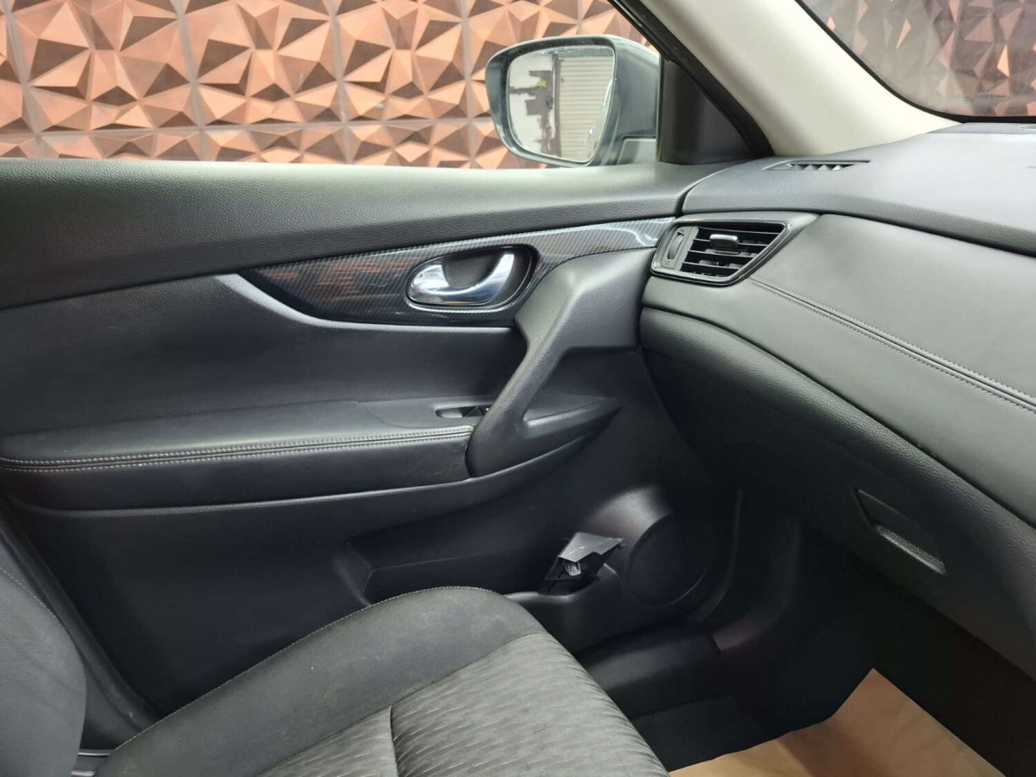 Used Nissan X-Trail 2018 for sale - 76921327: Photo 72