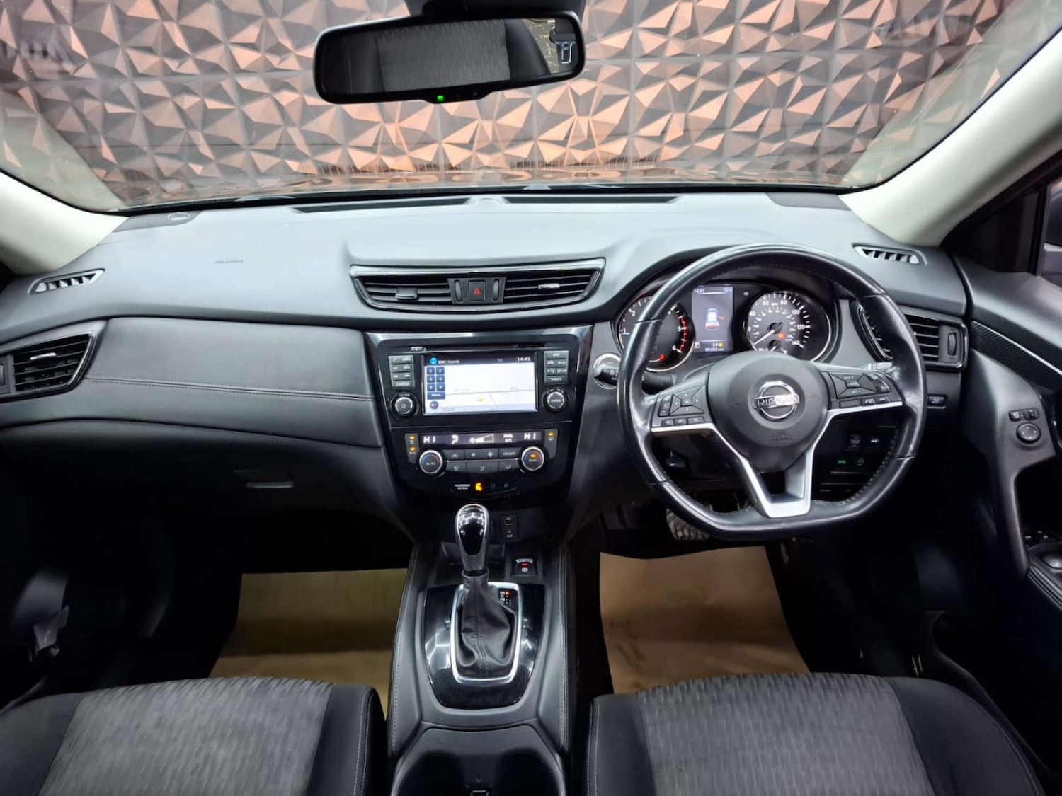 Used Nissan X-Trail 2018 for sale - 76921327: Photo 85