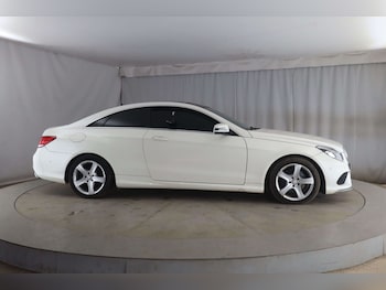 Used Mercedes-Benz E Class 2014 for sale - 78598565: Photo