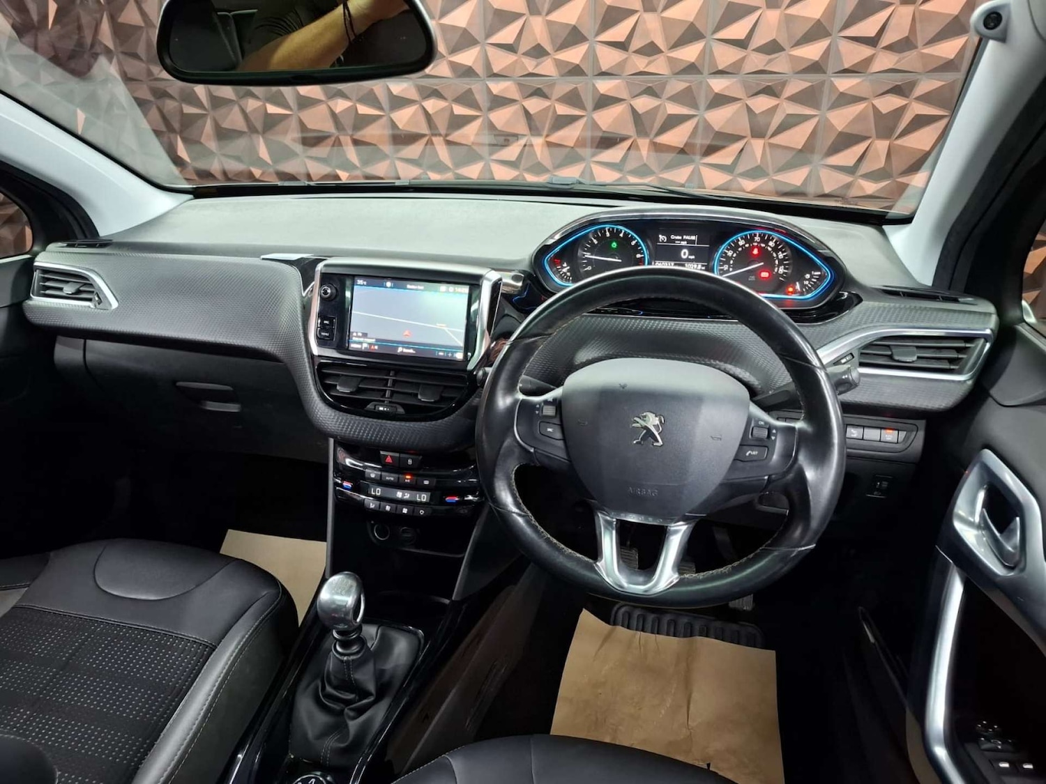 Used Peugeot 2008 2019 for sale - 76921422: Photo 16