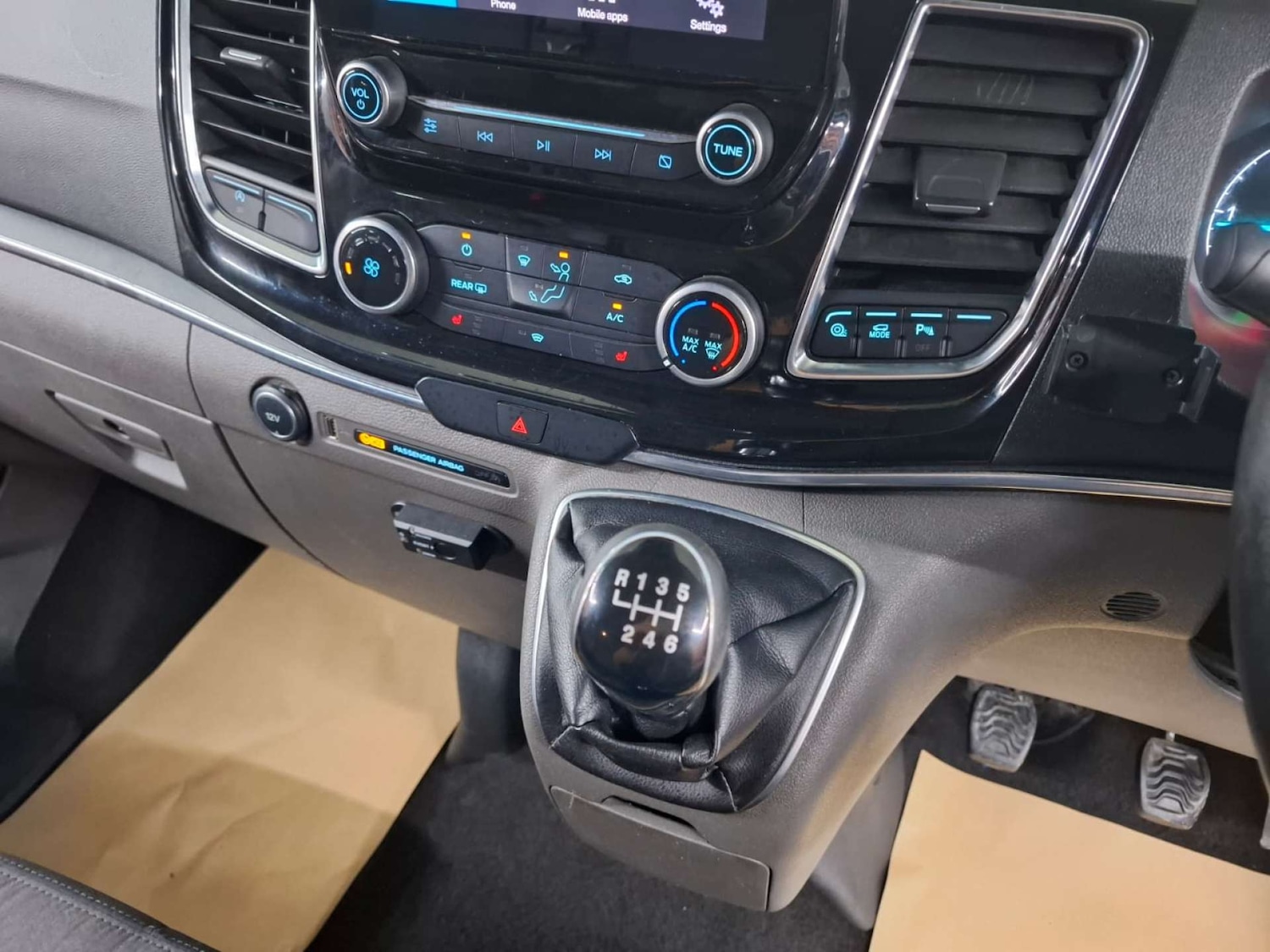 Used Ford Tourneo Custom 2019 for sale - 77735111: Photo 14