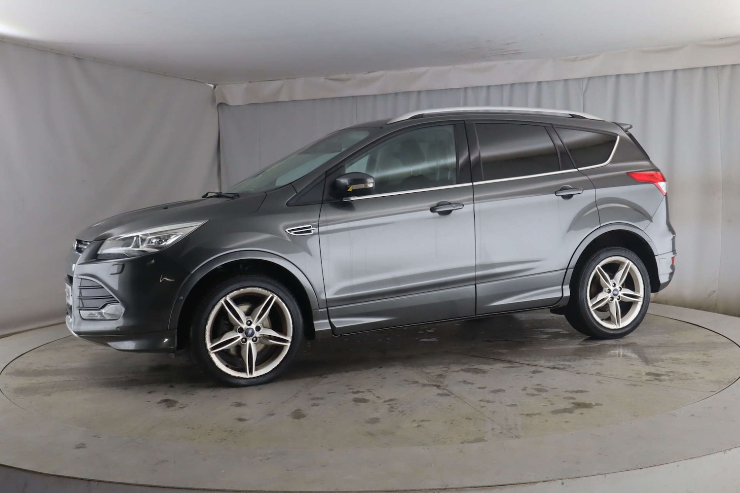 Used Ford Kuga 2015 for sale - 77575842: Photo 5