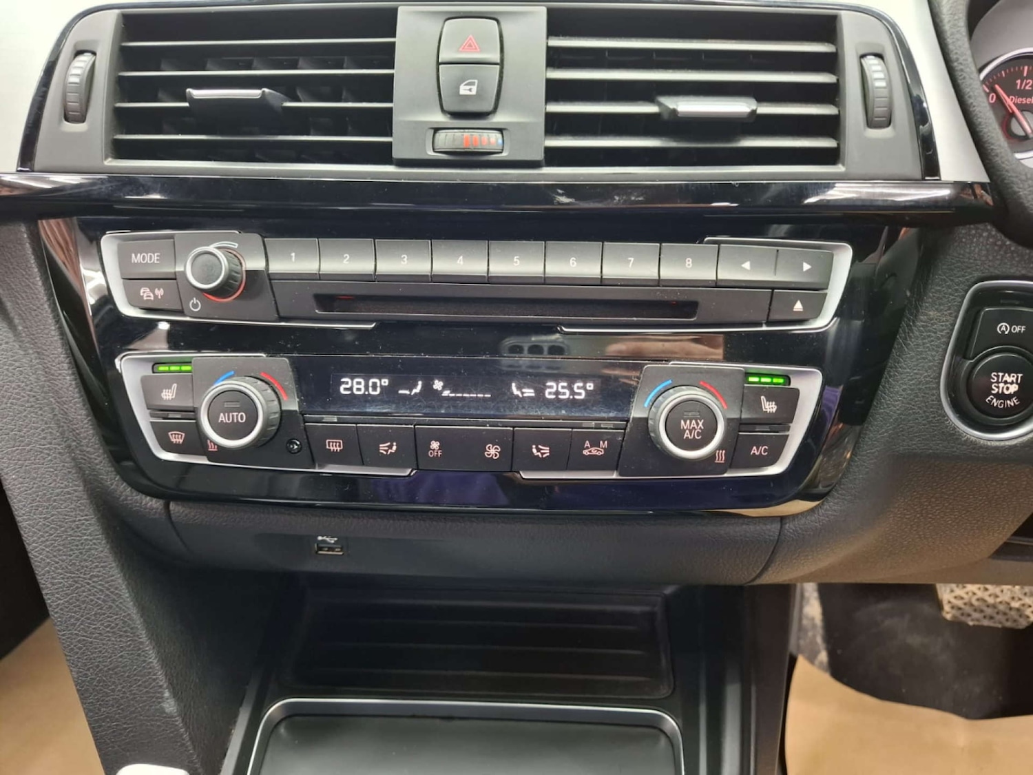 Used BMW 3 Series 2017 for sale - 77151315: Photo 34