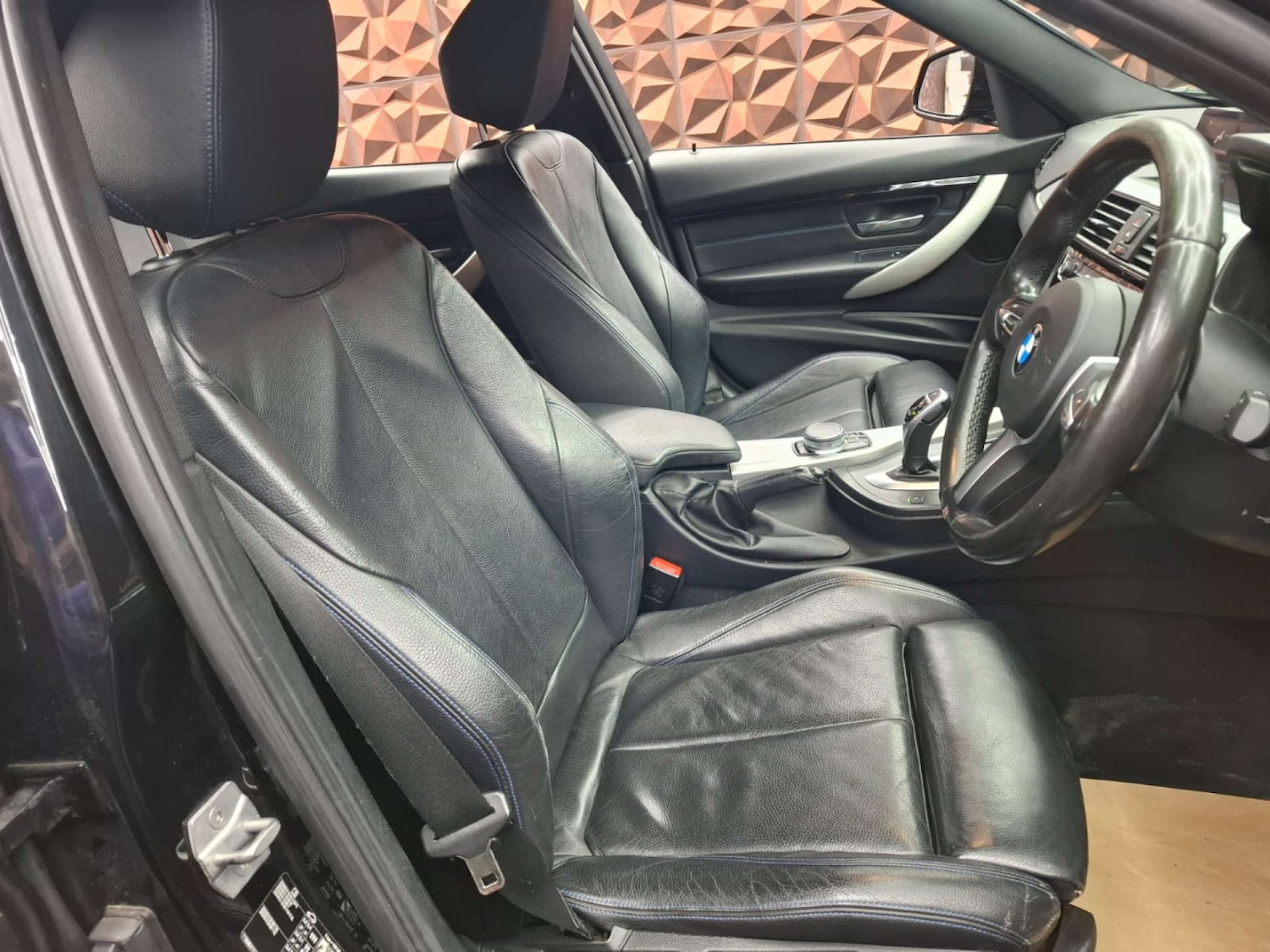 Used BMW 3 Series 2017 for sale - 77151315: Photo 9