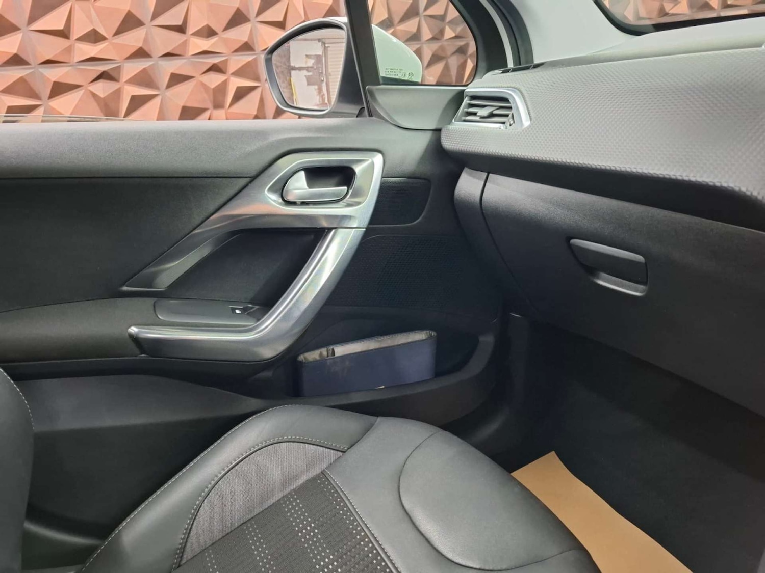 Used Peugeot 2008 2016 for sale - 77151269: Photo 15