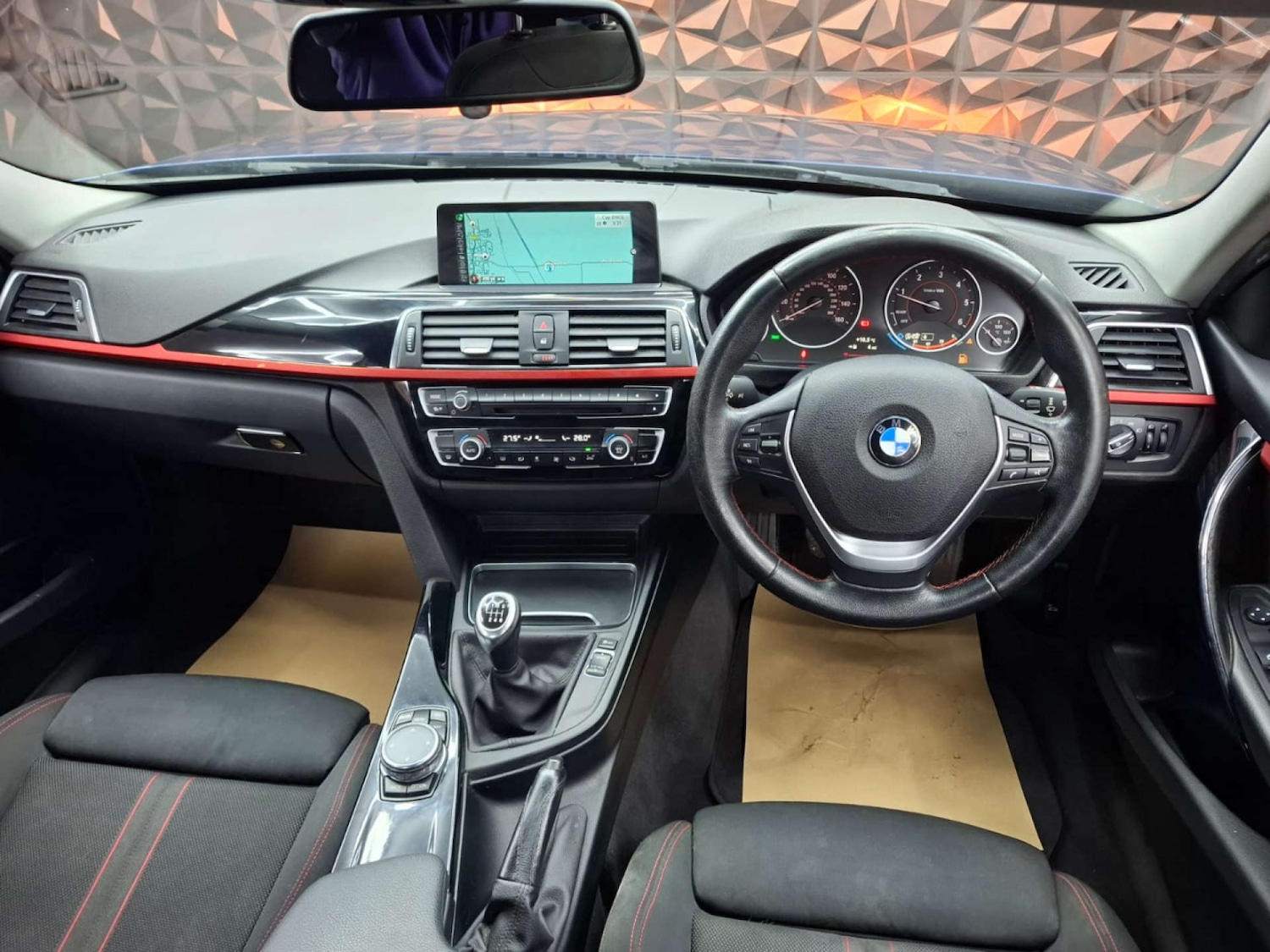 Used BMW 3 Series 2015 for sale - 76921380: Photo 15