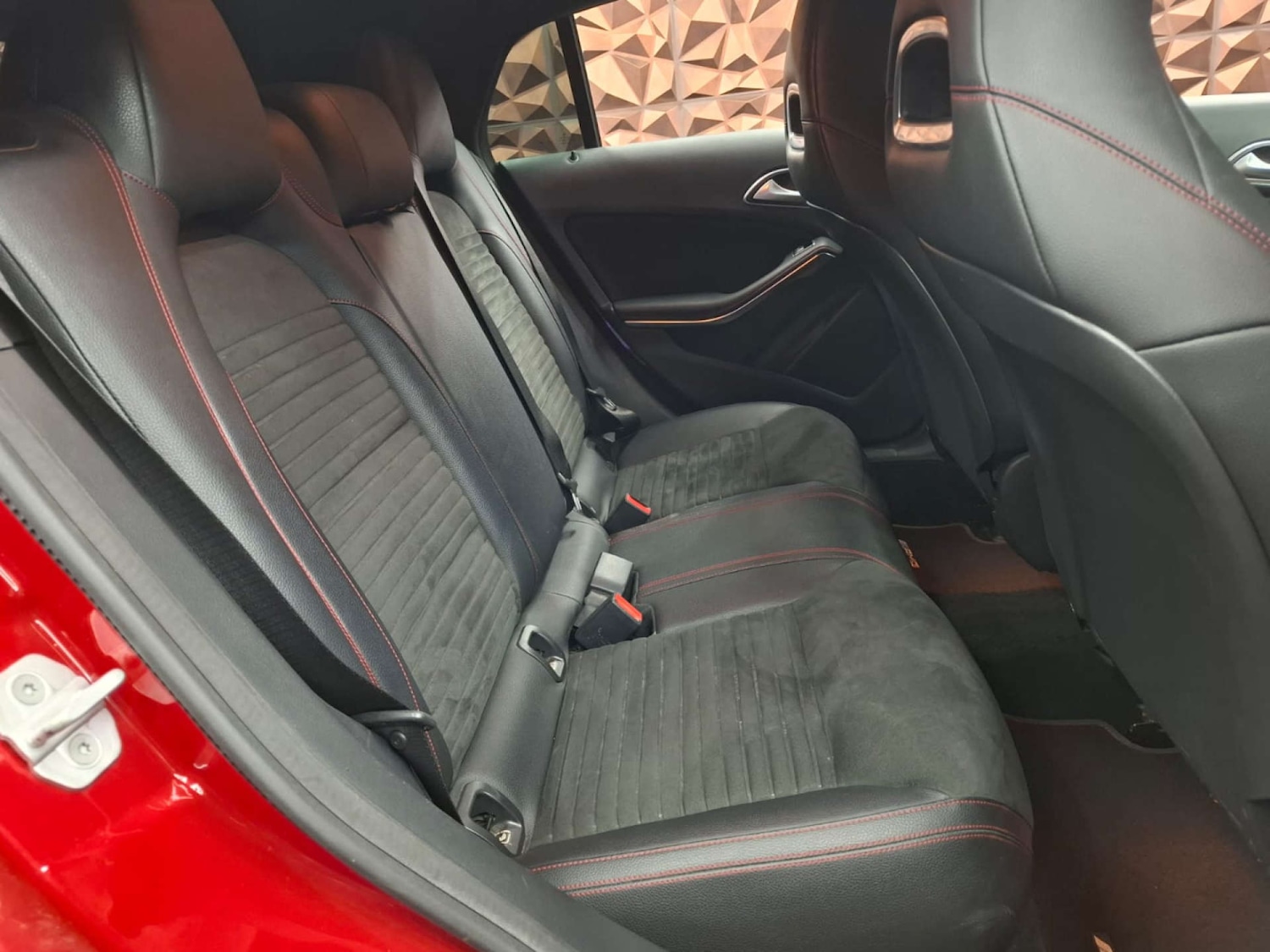 Used Mercedes-Benz C Class 2019 for sale - 76921458: Photo 14