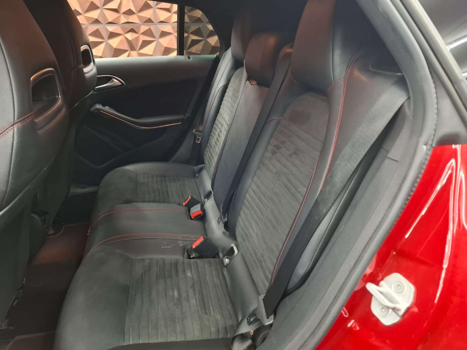 Used Mercedes-Benz C Class 2019 for sale - 76921458: Photo 20