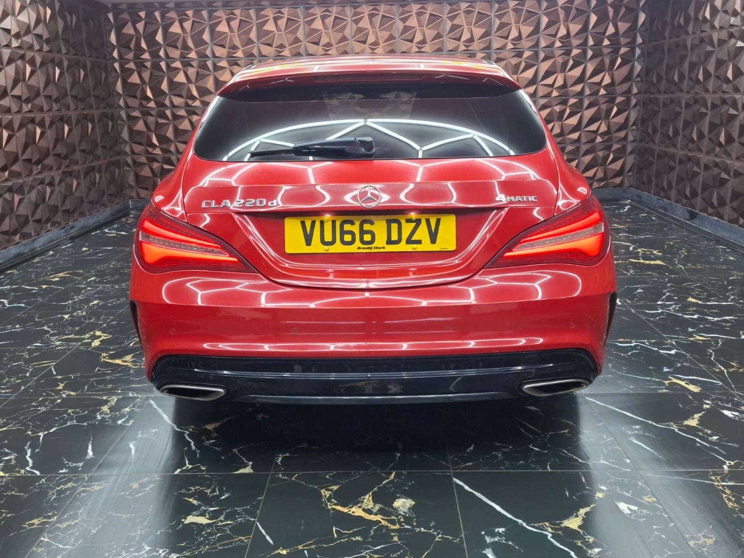 Used Mercedes-Benz C Class 2019 for sale - 76921458: Photo 42