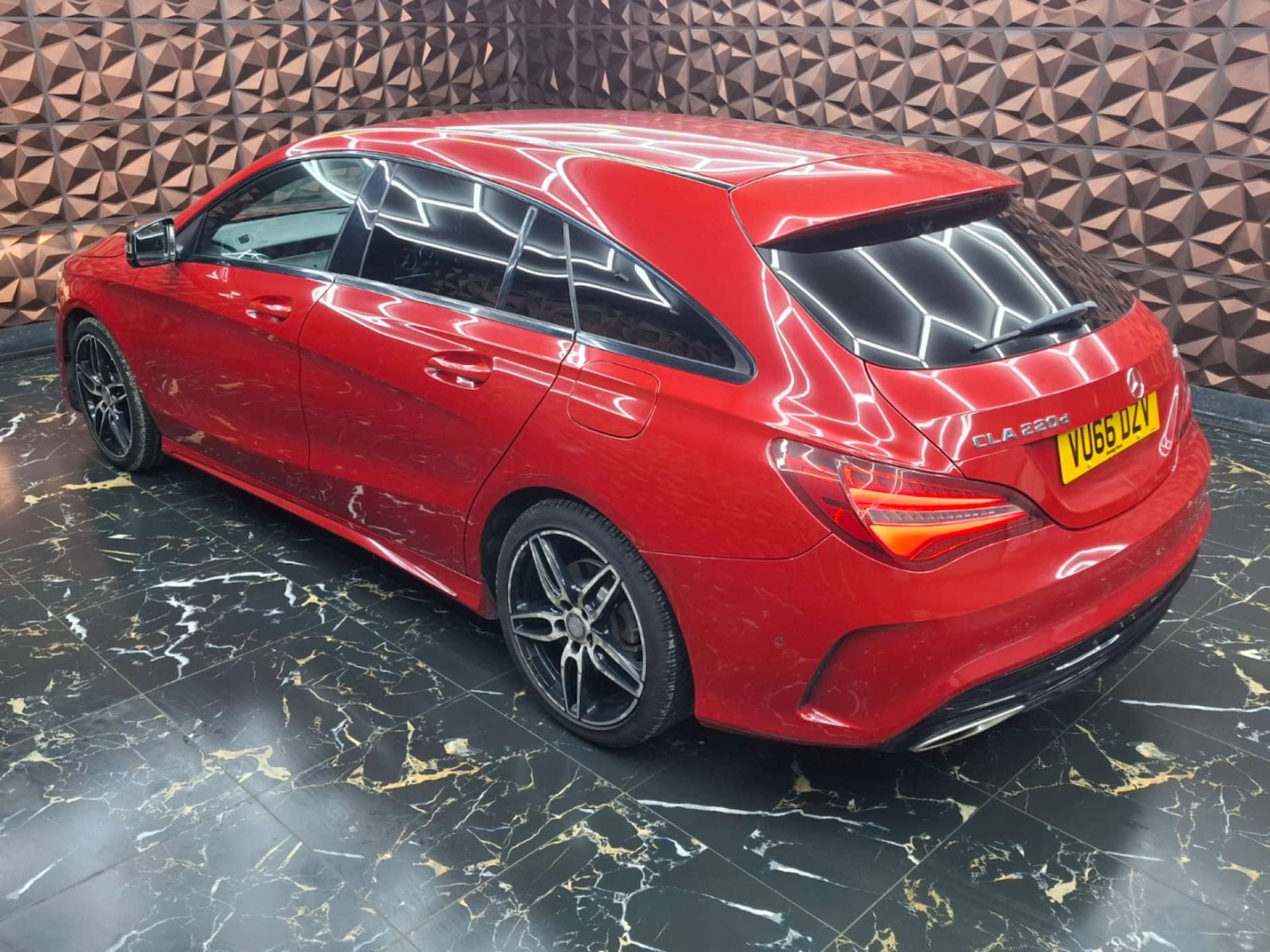 Used Mercedes-Benz C Class 2019 for sale - 76921458: Photo 45