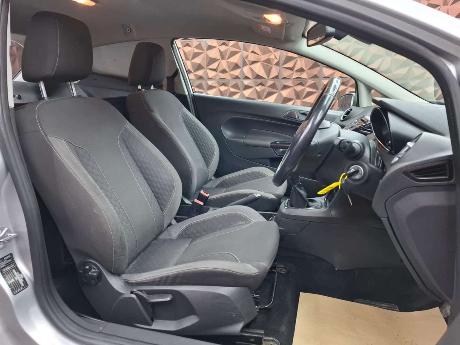 Used Ford Fiesta 2016 for sale - 76921512: Photo 24