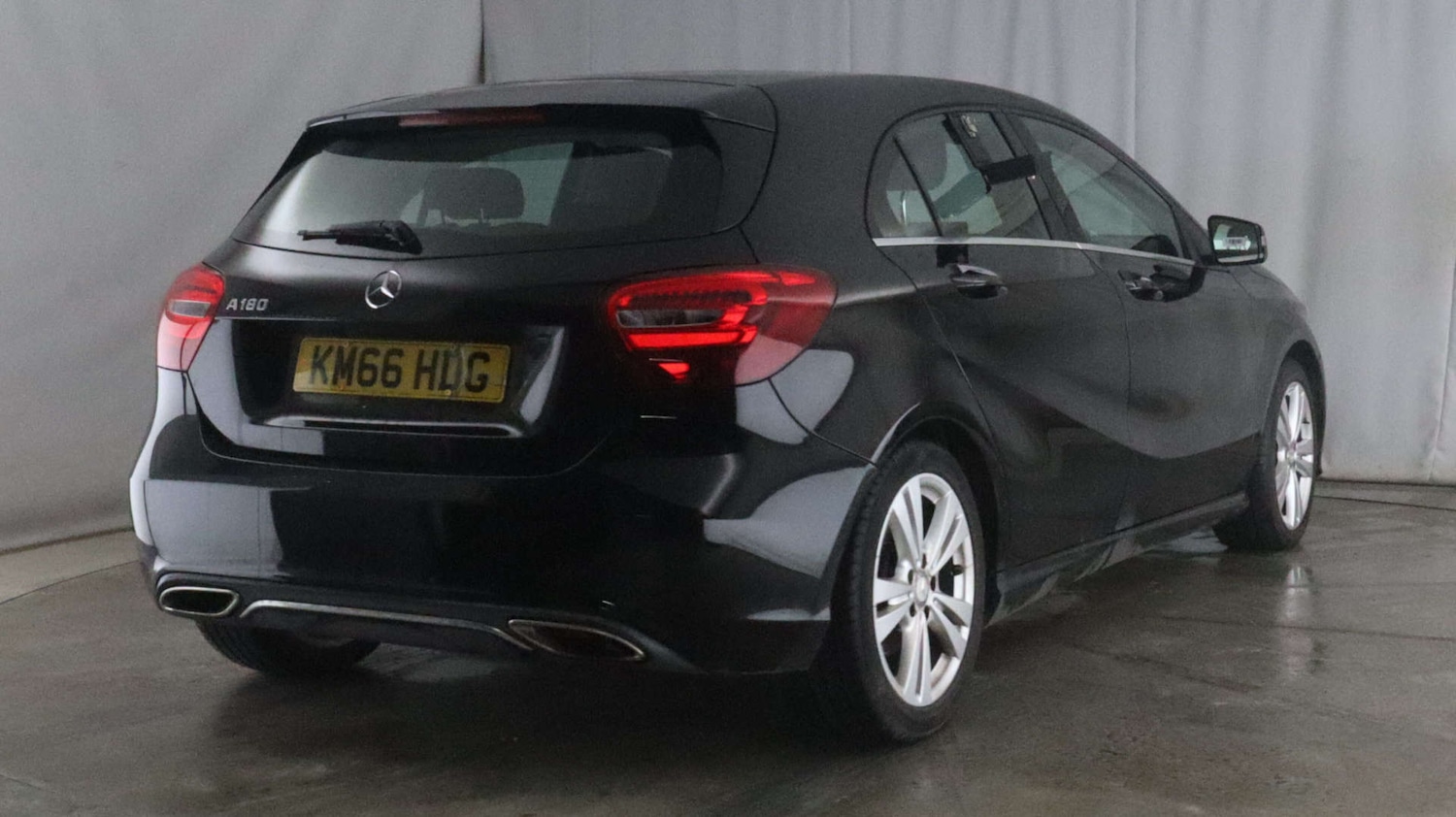 Used Mercedes-Benz A-Class 2017 for sale - 77173432: Photo 6