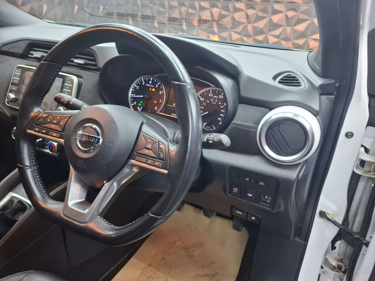 Used Nissan Micra 2019 for sale - 77151270: Photo 44