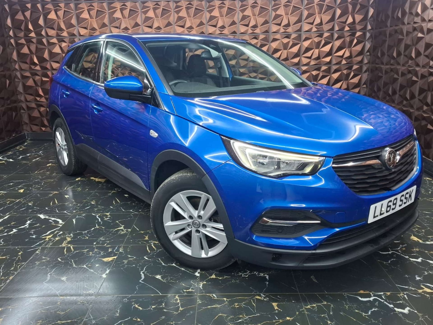 Used Vauxhall Grandland X 2019 for sale - 76921526: Photo 1