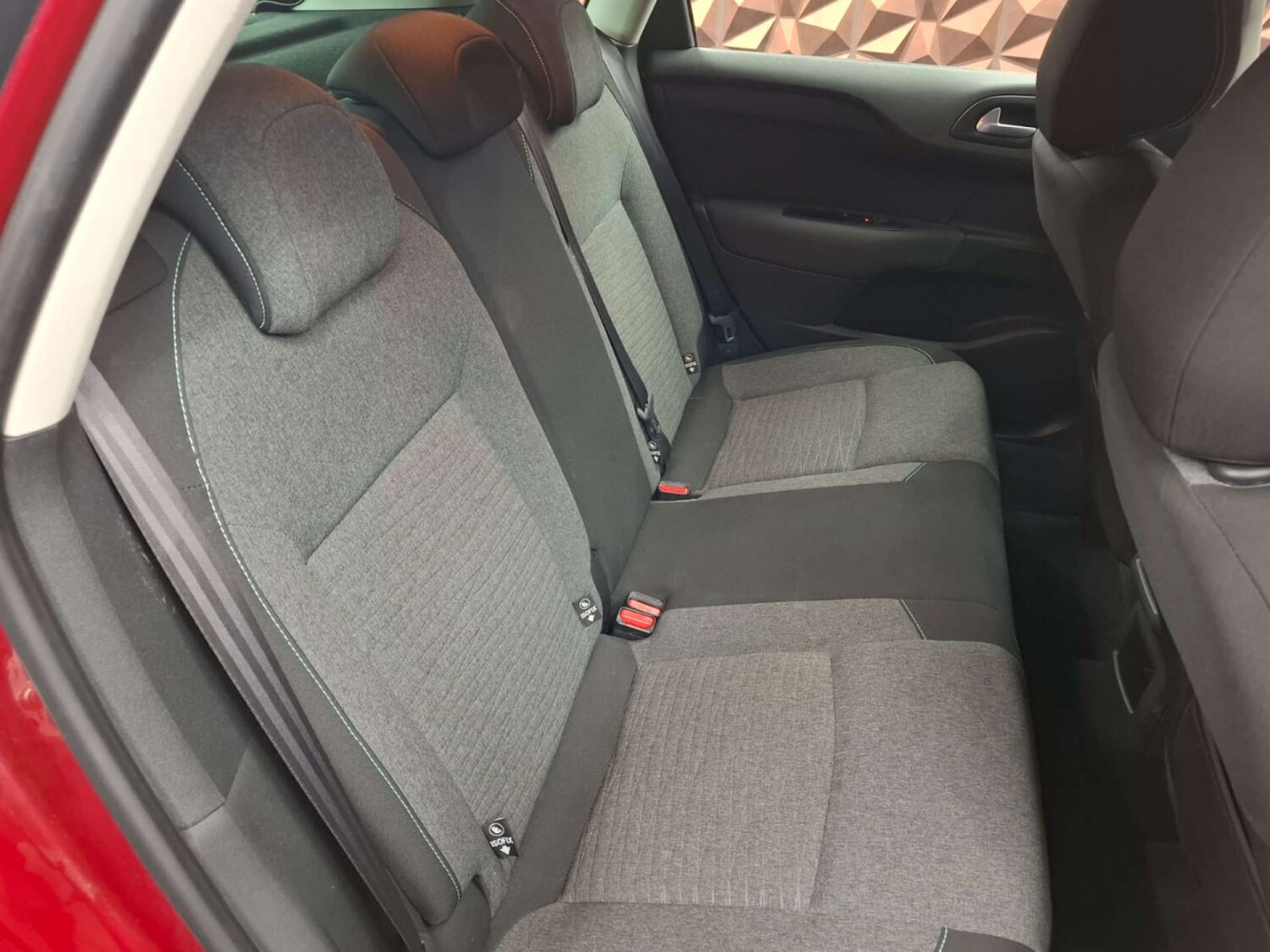 Used Citroen C4 2016 for sale - 76921449: Photo 9