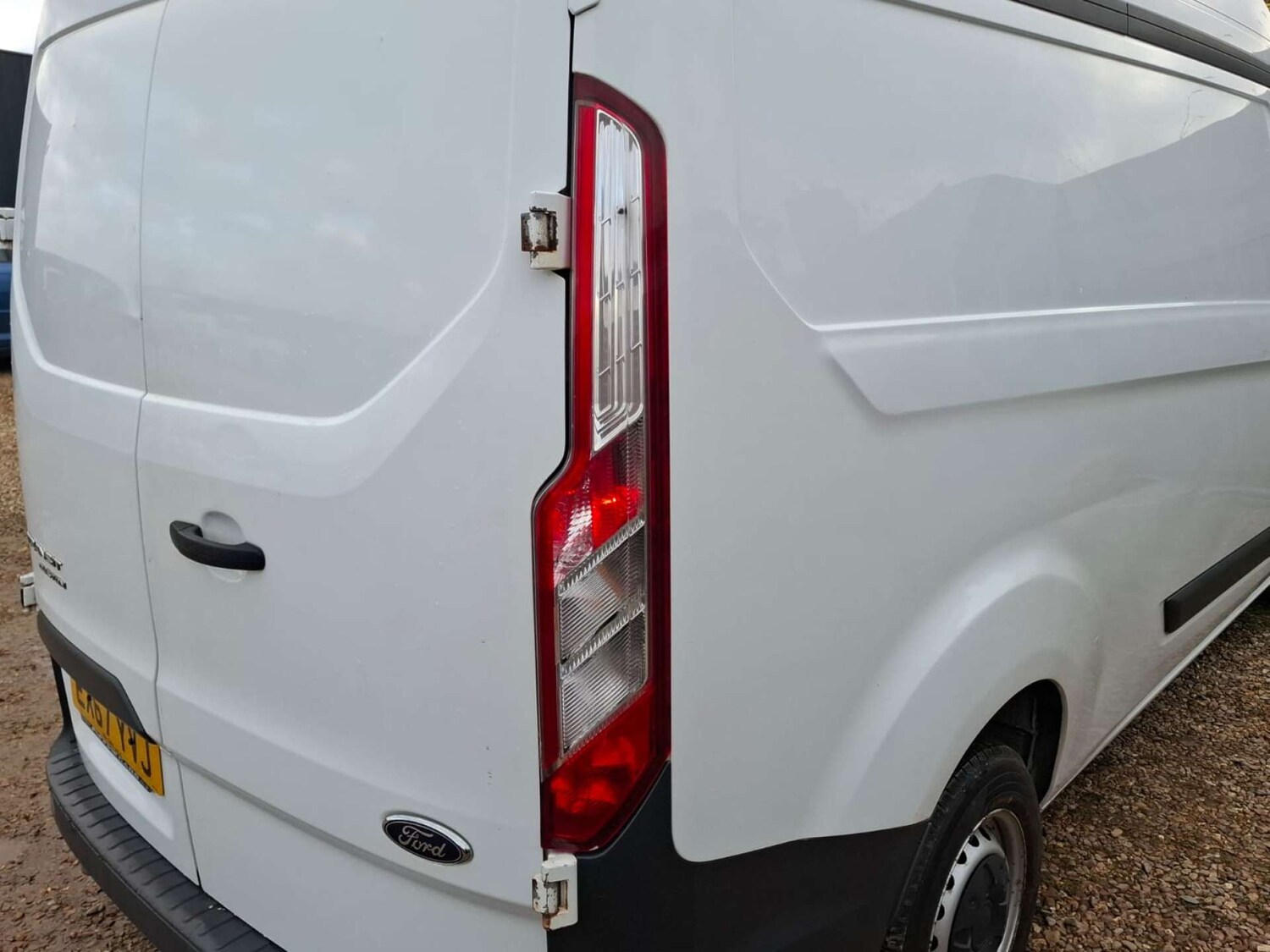 Used Ford Transit Custom 2017 for sale - 76921424: Photo 22