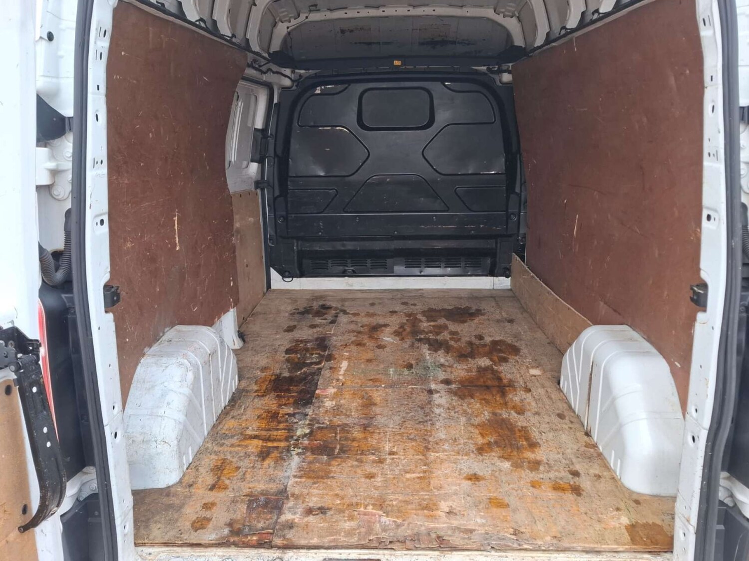 Used Ford Transit Custom 2017 for sale - 76921424: Photo 23