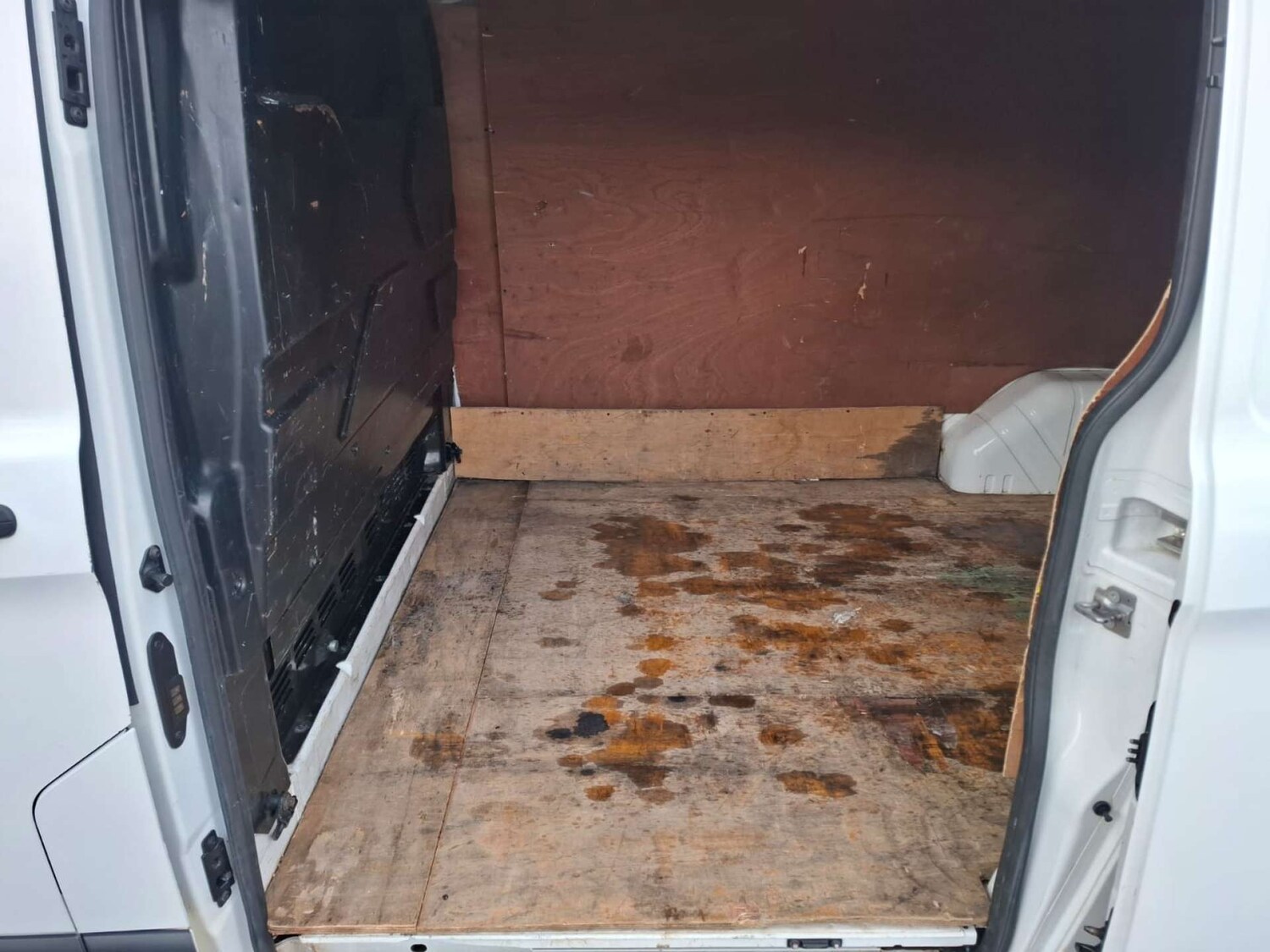 Used Ford Transit Custom 2017 for sale - 76921424: Photo 25