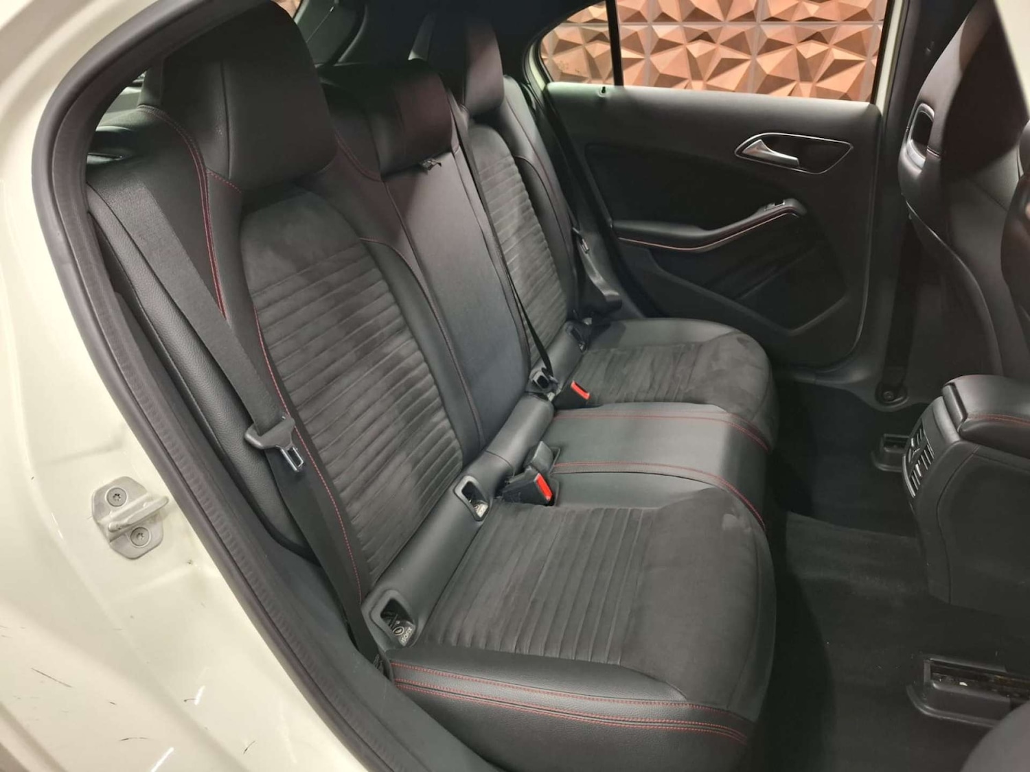 Used Mercedes-Benz A-Class 2017 for sale - 76921402: Photo 9