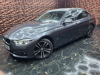Used BMW 3 Series 2018 for sale - 76921318: Photo