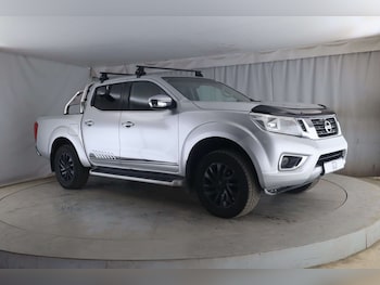 Used Nissan Navara 2016 for sale - 79254562: Photo