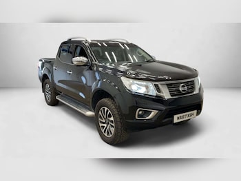 Used Nissan Navara 2017 for sale - 79368671: Photo