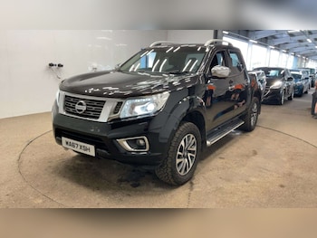 Used Nissan Navara 2017 for sale - 79368671: Photo