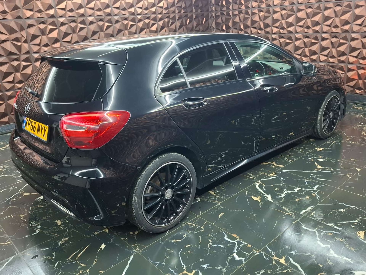 Used Mercedes-Benz A-Class 2016 for sale - 76921506: Photo 10