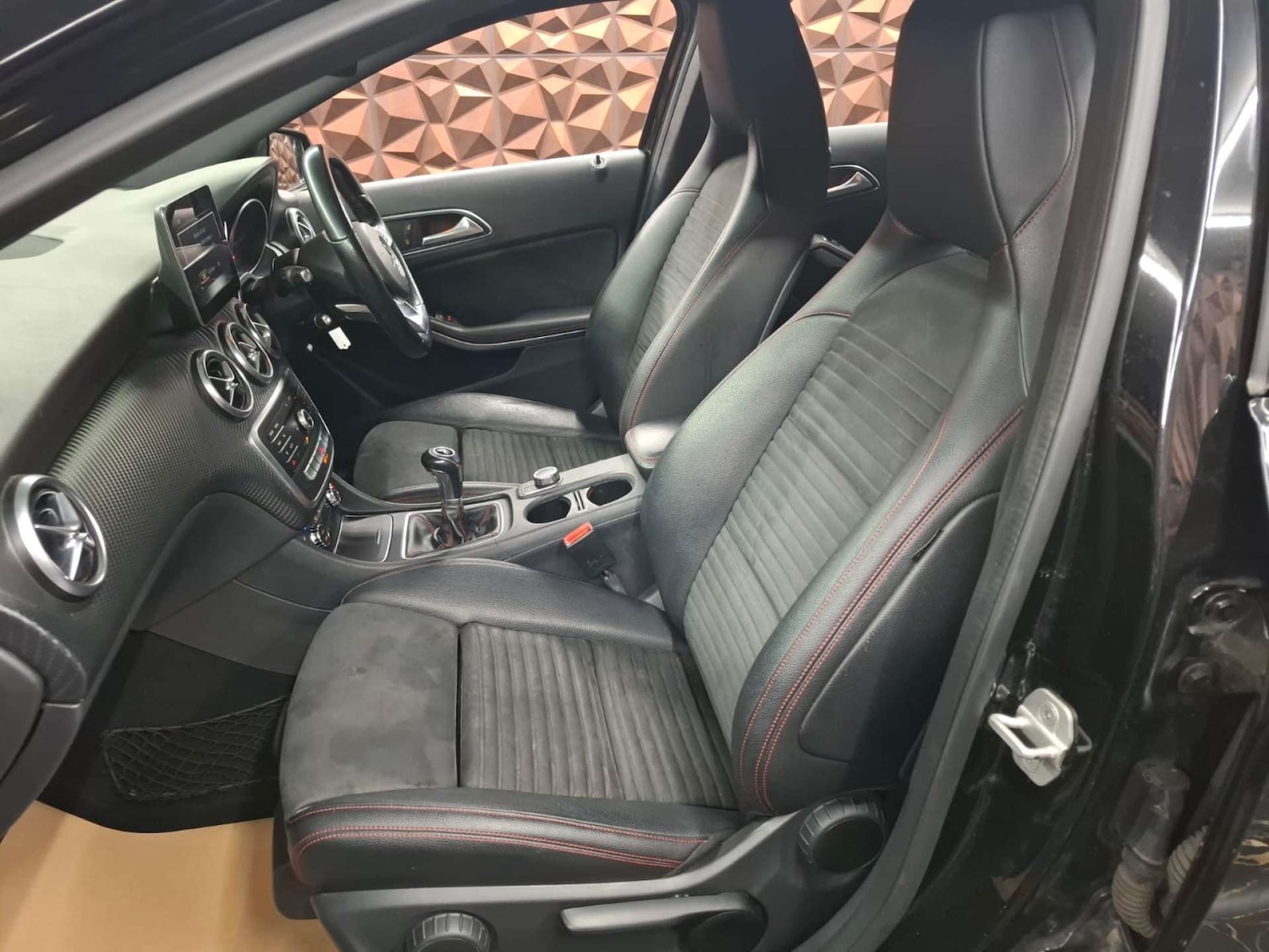 Used Mercedes-Benz A-Class 2016 for sale - 76921506: Photo 28