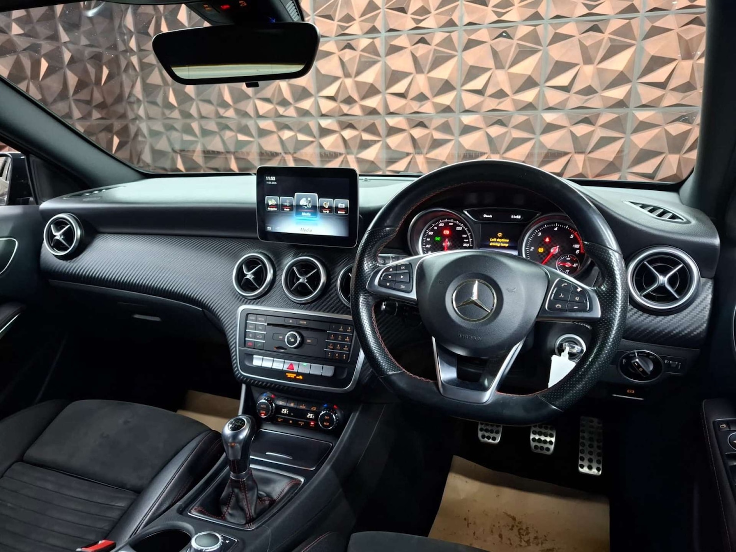 Used Mercedes-Benz A-Class 2016 for sale - 76921506: Photo 29