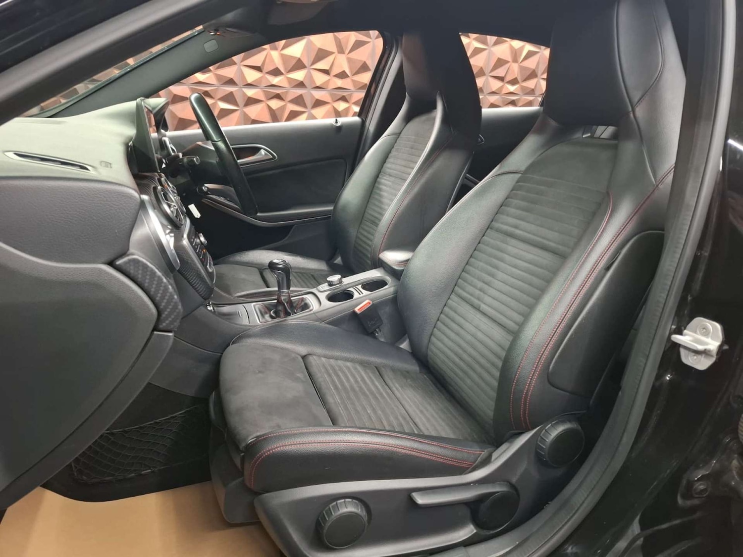 Used Mercedes-Benz A-Class 2016 for sale - 76921506: Photo 31