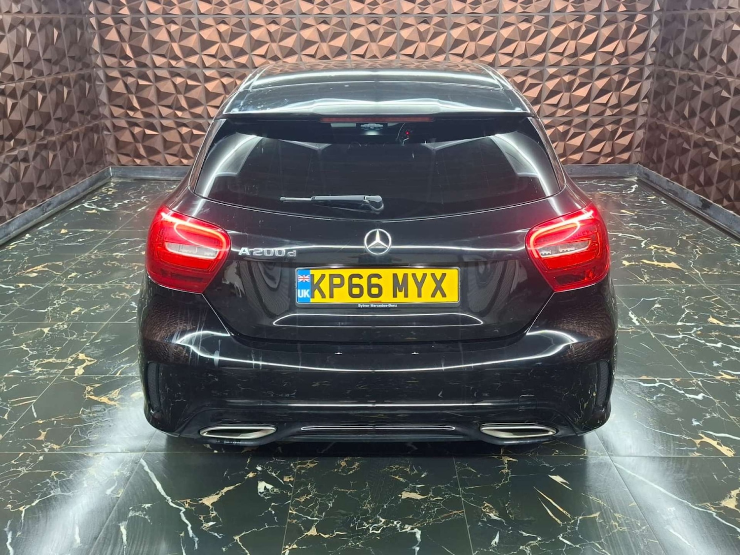 Used Mercedes-Benz A-Class 2016 for sale - 76921506: Photo 9