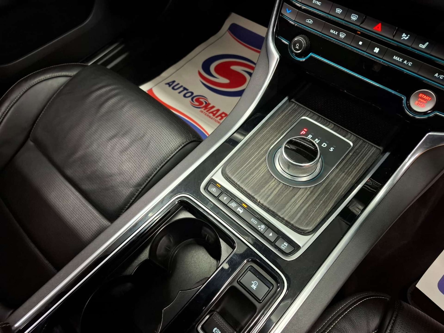 Used Jaguar XF 2015 for sale - 77151229: Photo 24