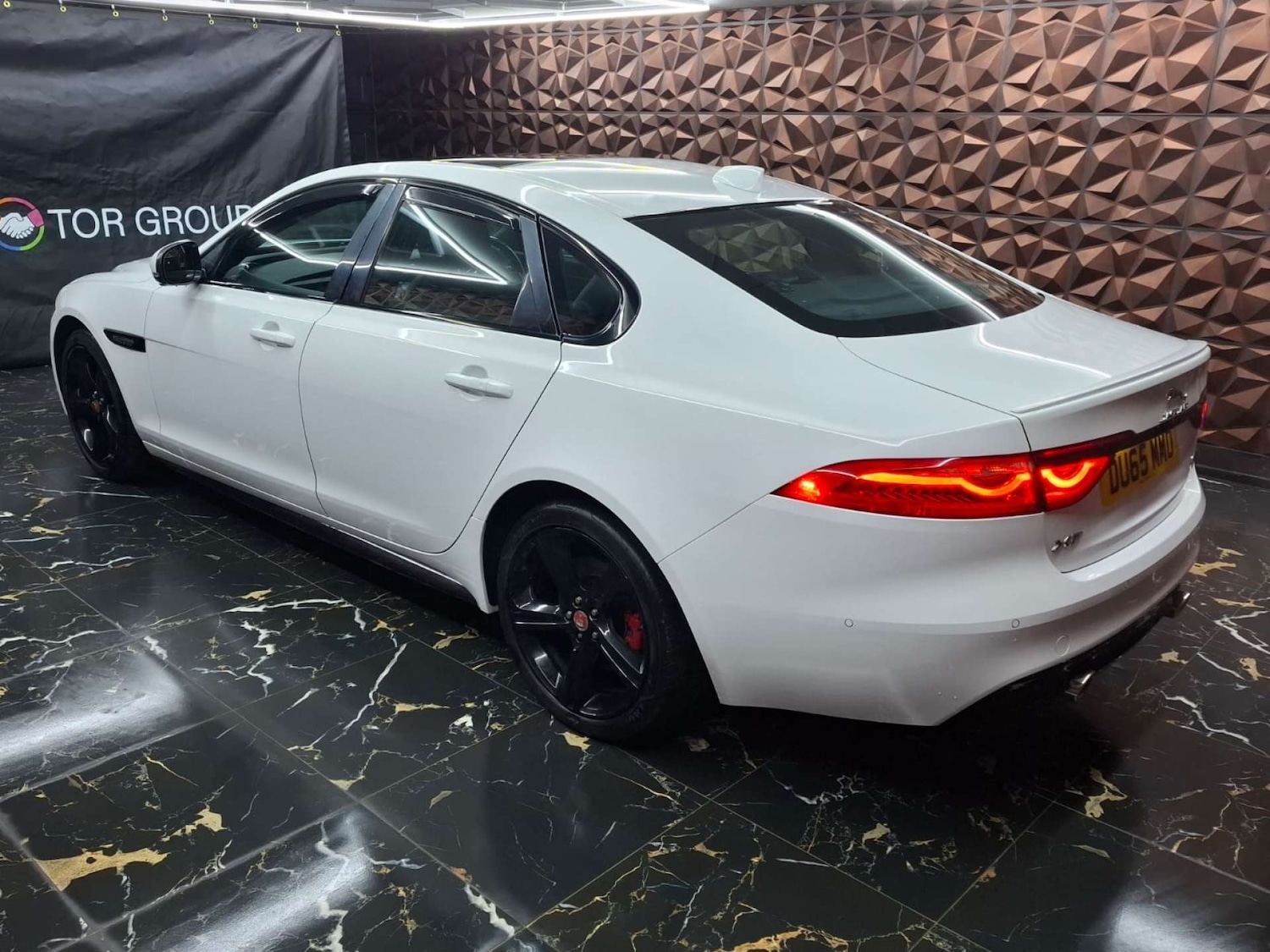 Used Jaguar XF 2015 for sale - 77151229: Photo 33