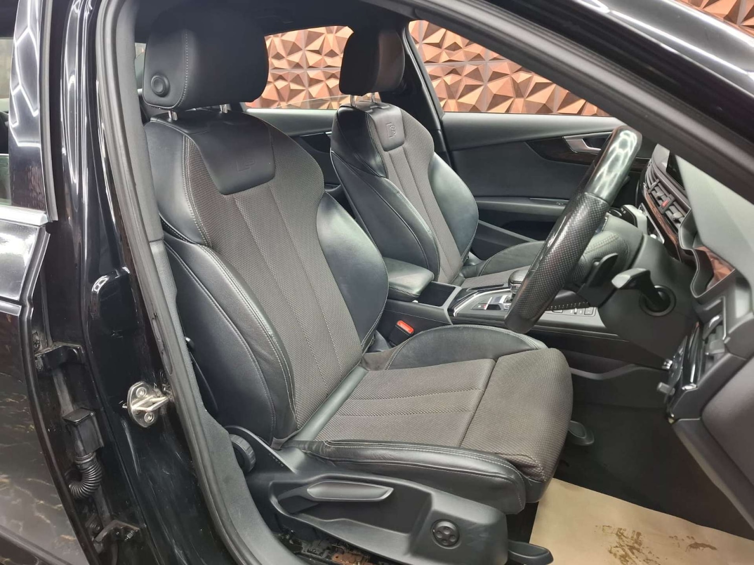 Used Audi A4 2016 for sale - 77151150: Photo 7