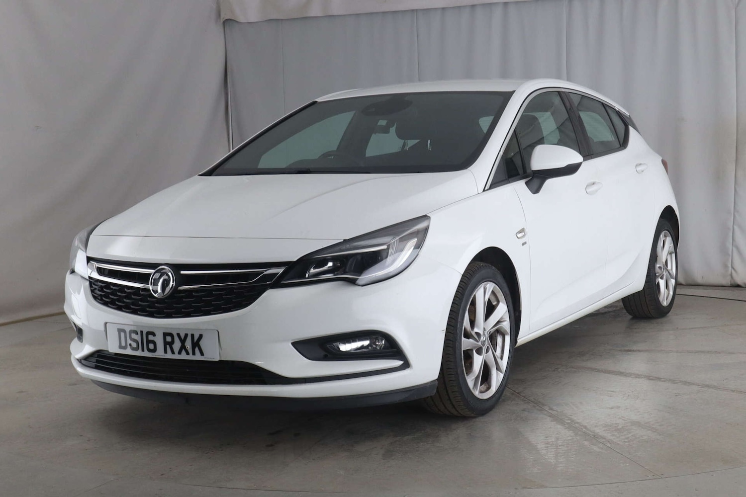 Used Vauxhall Astra 2016 for sale - 77151208: Photo 3