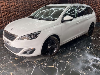 Used Peugeot 308 2015 for sale - 79056931: Photo